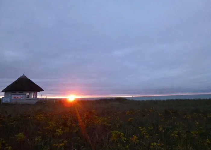 بيت للعطل House On Hof Jumne